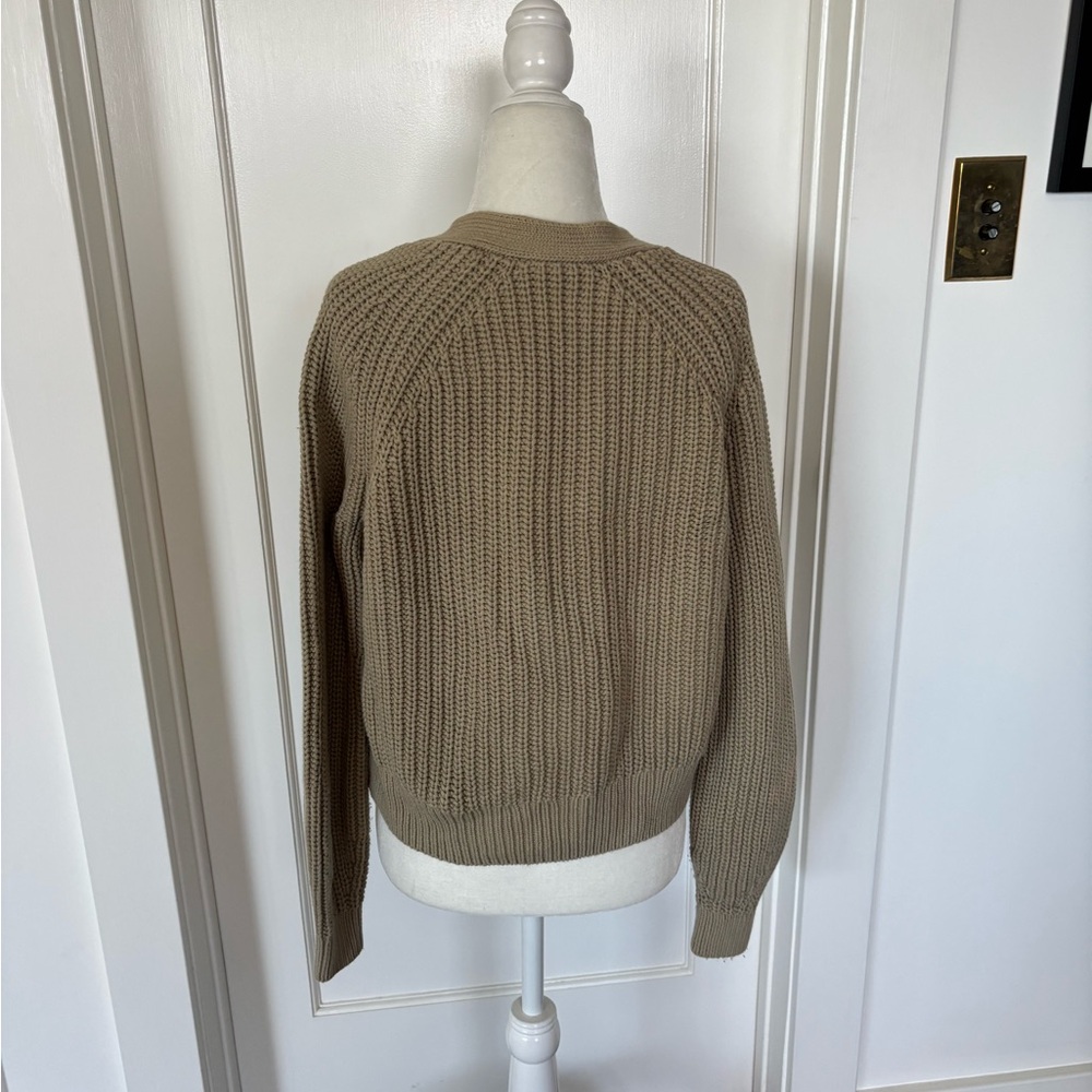 Everlane chunky knit V-neck Cardigan Sz S - Picture 4 of 8